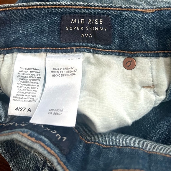 Lucky Brand Midrise Super Skinny Ava Denim Jeans - Picture 4 of 5